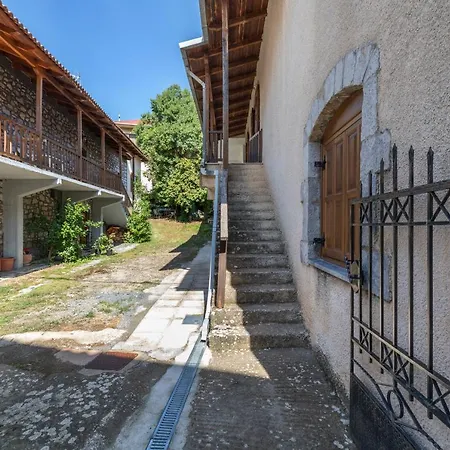 Kallisti *