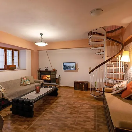 Kallisti Tatil Evi *